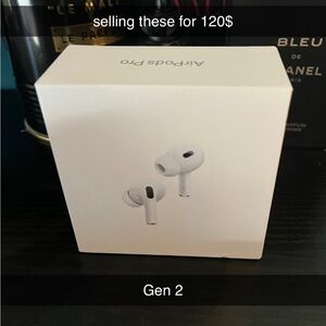 Apple White Wireless Earbuds Gen 2